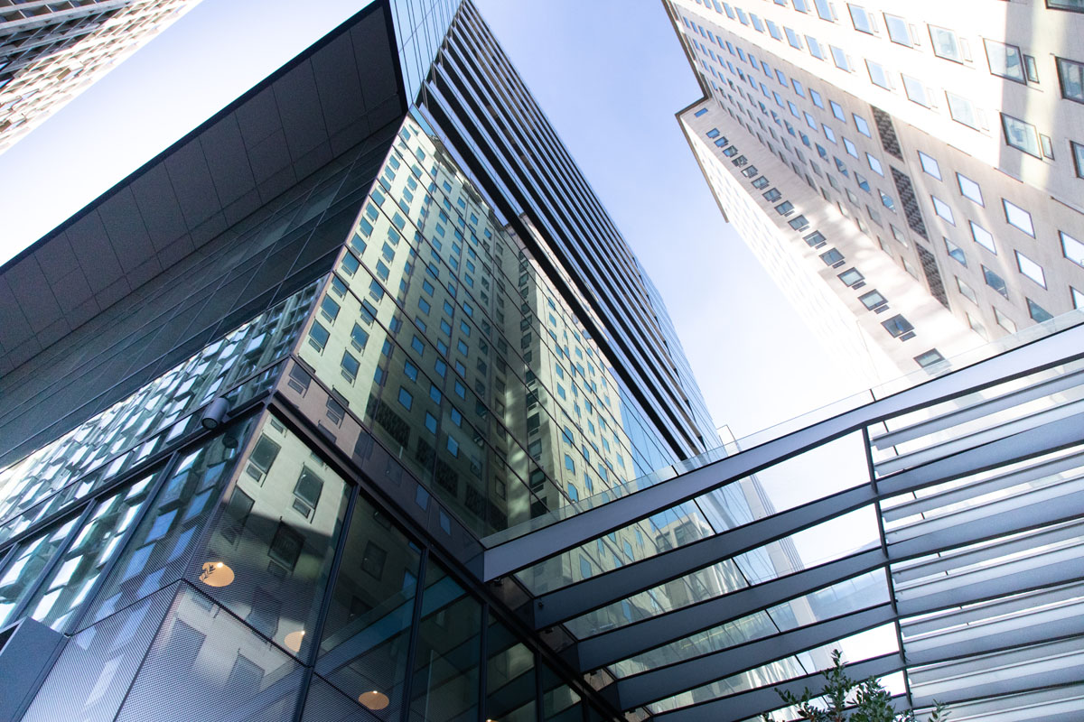 Rund strengthens highly regarded London team with two new hires